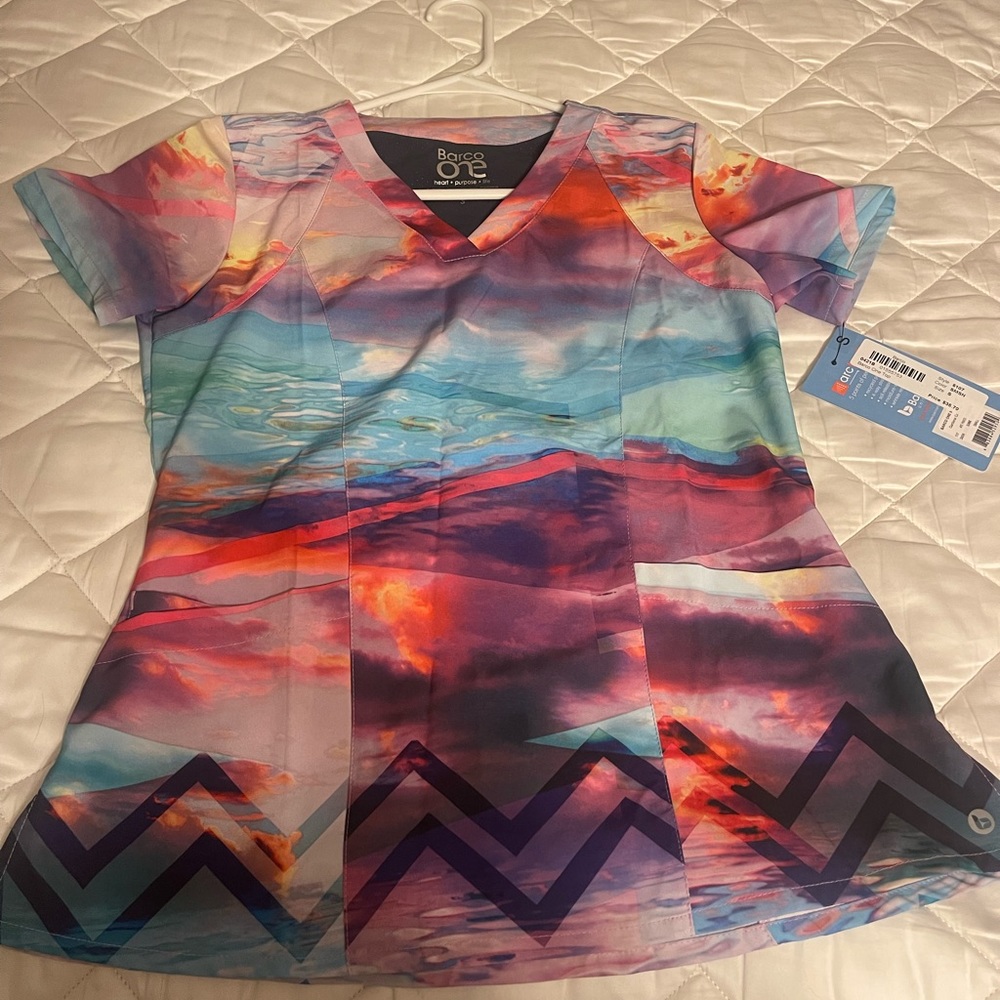 Barco One Scrub Top